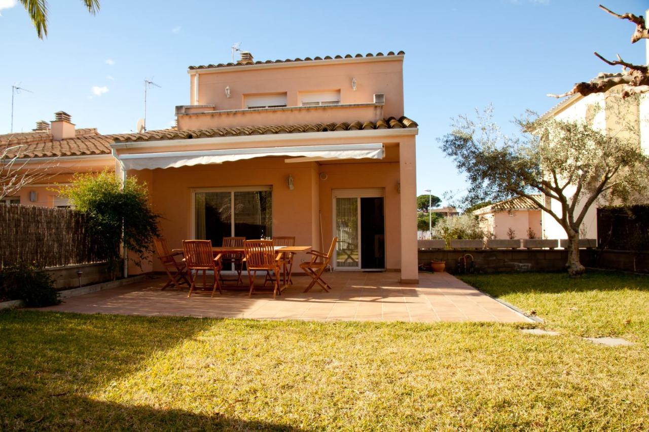 Casa Con Jardin-Wifi Free Villa L'Escala Exterior photo